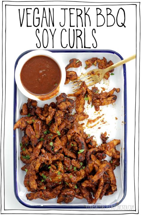 Soy Curls Recipes, On A Bun, Soy Curls, Vegan Grocery, Like Chicken, Grain Bowl, Bbq Sauce Homemade, Vegan Main Dishes, Best Vegan Recipes