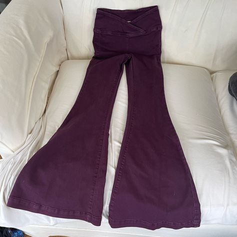 Brand New Without Tags Free People (With A Free) Purple Flare Stretchy Pants. Purple Flare Pants, Plum Pants, Appropriate Outfits, Work Appropriate Outfits, Vibe Board, Oc Inspo, Purple Pants, Rock'n Roll, Business Work