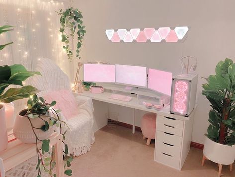 Aesthetic Gaming, Aesthetic Game, Room Gaming, Gaming Aesthetic, Game Aesthetic, Gaming Design, Gamer Room Decor, Video Game Room Design, Gaming Room Setup