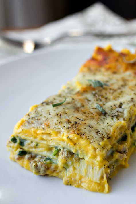 Autum lasagna with creamy, butternut squash & roasted garlic sauce, seasoned ground turkey, sage, spinach & mozzarella. Autumn Lasagna, Butternut Squash Roasted, Seasoned Ground Turkey, Roasted Garlic Sauce, Spinach Mozzarella, Squash Roasted, Butternut Squash Lasagna, Creamy Butternut Squash, Garlic Sauce