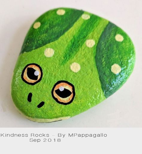 Frog Stone Painting, Painted Rocks Craft Ideas, Frog Painted Rocks Easy, Painted Frog Rocks, Rock Painting Frog, Frog Rock Painting Ideas, Frog Painted Rocks, Painted Rocks Ideas, Frog Rock