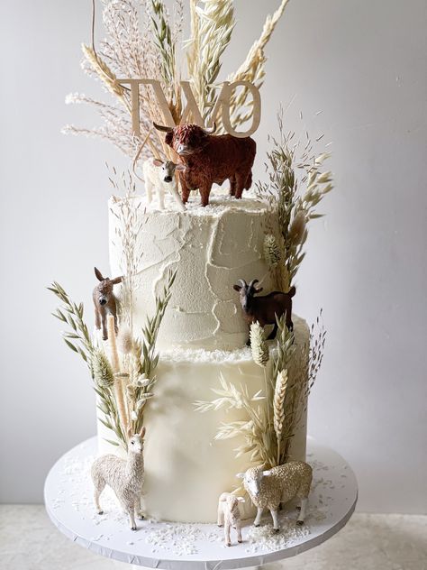 Goat Themed Cake, Farm Cake For Adults, Goat Cake, Animal Party Cake, Tractor Cake, Farm Animal Party, Farm Baby Shower, Print Christmas Card, Farm Cake