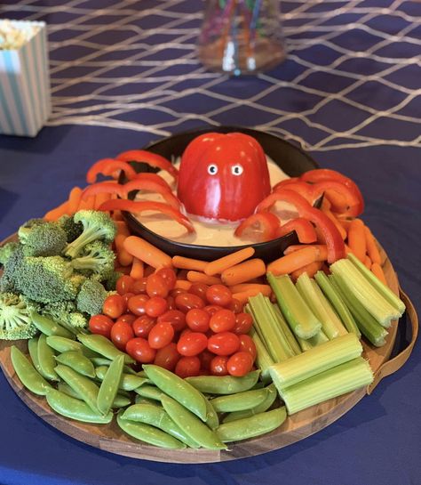 Under The Sea Veggie Tray, Mermaid Veggie Tray, Ocean Theme Snacks, Food Tray Ideas, Shark Party Foods, Prom Committee, Whimsical Food, Watermelon Shark, Frog Birthday Party