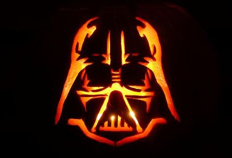 Brody :) Star Wars Pumpkin Carving, Darth Vader Pumpkin, Halloween Pumpkins Carvings Designs, Awesome Pumpkin Carvings, Character Pumpkins, Pumkin Carving, Labu Halloween, Amazing Pumpkin Carving, Creative Pumpkin Carving