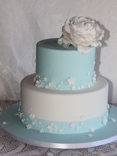 Tiffany Blue Cake, Tiffany Blue Wedding Cake, Tiffany Blue Cakes, Wedding Cake Icing, Flowers Fondant, Tiffany Cakes, Blue Wedding Cake, Blossom Cake, Coral Wedding Flowers