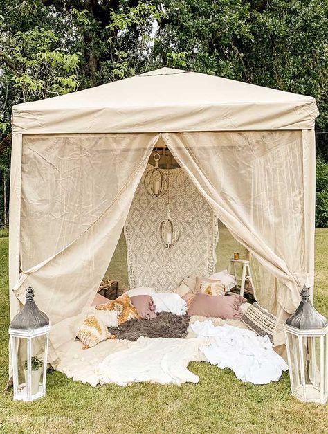 Backyard Glamping\6 Easy Ideas |glamping site|how to glamp|backyard glamping|glamping tent plans|backyard camping tent|romantic glamping|backyard canopy|backyard glamping party|how to build a glamping site|outdoor party|Hallstrom Home Backyard Camping Sleepover, Backyard Tent, Glamping Party, Glamping Tent, Deco Boho, Backyard Canopy, Backyard Camping, Glamping Site, Patio Canopy