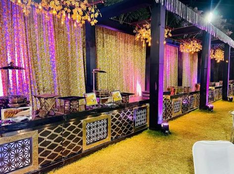 Wedding Food Counter, Shaadi Decor, Wedding Buffet Table, Food Area, Food Stall Design, Food Counter, Event Layout, Stall Design, Buffet Ideas