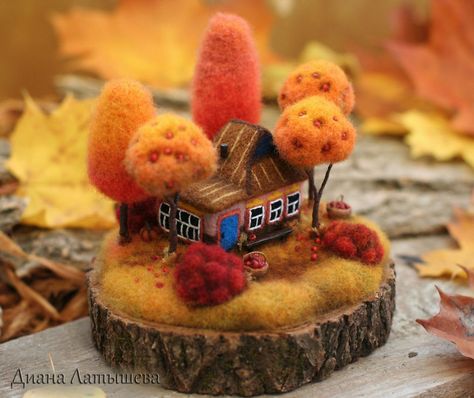 Funny Felted Toys By Diana Latysheva Will Boost Your Spirits At First Glance Felt House, Felt Fairy, Needle Felting Tutorials, Fall Apples, Needle Felting Projects, Felting Tutorials, Wood Cut, Tree Stump, Wool Crafts