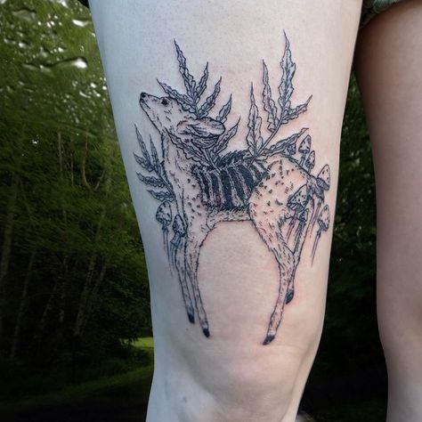 Annie on Instagram: "A dead deer with foliage growing out of its rib cage for my first official appointment at @thehivetattooportland Love doing stuff like this one! #qttr #portlandtattooartist #queertattooartist #woodcuttattoo #engravingtattoo" Decaying Animal, Doe Tattoo, Optical Illusion Tattoos, Illusion Tattoos, Woodcut Tattoo, Engraving Tattoo, Sick Tattoo, Deer Tattoo, Full Body Tattoo