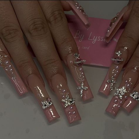 Nails Chrome Hearts, Long Nails Aesthetic, Pink Nails Y2k, Chrome Hearts Nails, Nails With Charms, Hearts Nails, Xl Nails, Cute Pink Nails, Spring Acrylic Nails