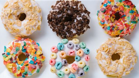 Who says you can only have cereal OR a donut for breakfast? 🤔
 
Save the recipe for Cereal Milk Donuts 👍 Cereal Donuts, Glazed Doughnuts Recipe, Homemade Funnel Cake, Gluten Free Doughnuts, Donuts Recipes, Doughnut Recipe Easy, Doughnut Pan, Cereal Milk, Doughnut Recipe