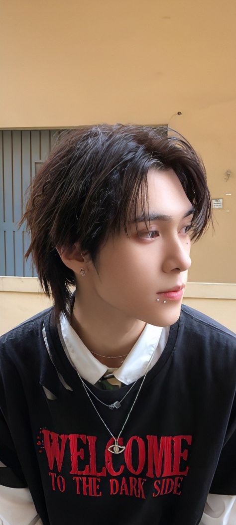 Wavy Hendery, Wayv Members, Wayv Wallpapers, Nct Hendery, Wayv Hendery, Hendery Wayv, Nct Winwin, Sans Cute, K Pop Star