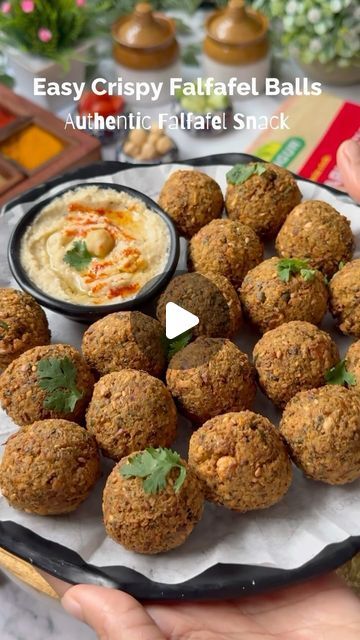 Foodie Gujarati on Instagram: "Quick Crispy Falafel | Authentic Falafel Snack   Here Recipe Using @angurpulses Kabuli Chana  . Ingredients  🌱 Soaked Kabuli Chana - 1 cup 🌱Coriander - 1 cup 🌱Green Chilies And Ginger - 1 tbsp 🌱Black Pepper - 1 tsp 🌱Cumin Seeds - 1 tsp 🌱Coriander Seeds - 1 tbsp 🌱Coriander Powder - 1 tsp 🌱Cumin Powder - 1 tsp 🌱Sesame Seeds - 1 tbsp 🌱Besan - 1/3 cup 🌱Baking Powder - 1 tsp 🌱Salt - 1 tsp   #streetfood #healthy #food #Monsoon #foodblogger #food #foodie #healthyfood #foodpics #yumm #yummy #delicious #cooking #trending #viralreels #viral #foodlover #instafood #foodism #yummyfood #yummyyummy #réel #lunchbox #breakfast #reelsinstagram #chhat#yummylicious" Kabuli Chana Recipes, Chana Recipe, Kabuli Chana, Mediterranean Foods, Gujarati Food, Cumin Seeds, Gujarati Recipes, Coriander Powder, Coriander Seeds