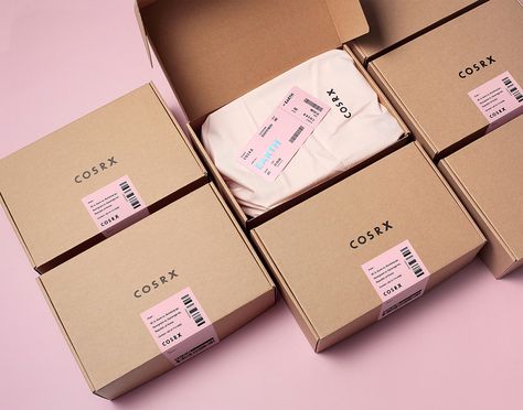 Press Kit Design, Ecommerce Packaging, Săpunuri Handmade, Graphisches Design, Packaging Ideas Business, Small Business Packaging Ideas, Clothing Packaging, Branding Design Packaging, Creative Package