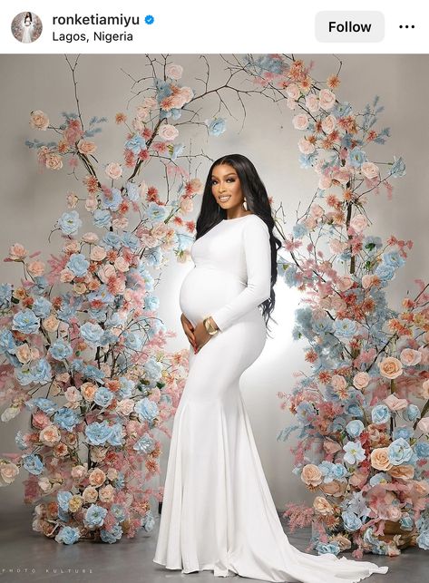 Pregnancy Shoot Black Women, Muslim Maternity Photoshoot, Pregnant Women Photoshoot, Birthday Loading, Mermaid Maternity Dress, Pregnancy Gown, Pregnant Photoshoot, Maternity Picture Outfits, Maternity Studio Photoshoot