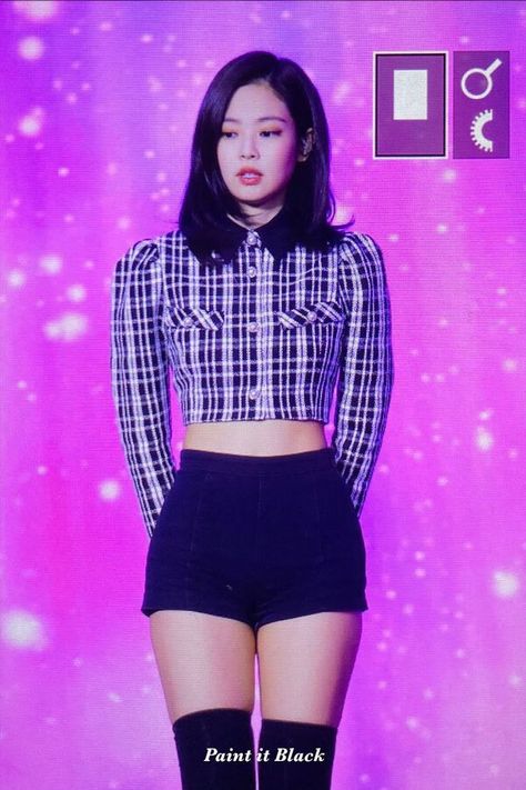 Paradise City, Jennie Kim Blackpink, Preppy Look, Blackpink Fashion, Kpop Outfits, Stage Outfits, Blackpink Jennie, Preppy Style, بلاك بينك