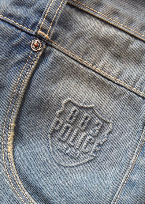 Embossed denim - branding Boro Denim, Light Denim Shorts, Clothing Apps, Jeans Pocket, Tailoring Details, Embossed Printing, Denim Projects, Denim Ideas, Tactical Clothing