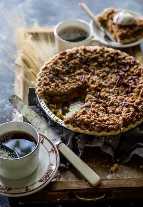 Elevate your Thanksgiving table with a star dessert - Salted Bourbon Pumpkin Pie with Pecan Streusel! A decadent creation with Bob’s Red Mill Whole Wheat Flour that's sure to delight. Bourbon Pumpkin Pie, Pumpkin Tiramisu, Kinds Of Pie, Hearty Dinner Recipes, Bob S, Flavorful Vegetables, Fall Foods, Delicious Thanksgiving, Pumpkin Pecan