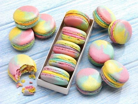 How To Make Rainbow Macaroons: Perfect For A Party - Claire Justine Rainbow Macaroons, Rainbow Macarons, Kue Macaroon, Sugar Icing, Macaroon Recipes, Brighter Days, Blue Gel, Gel Food Coloring, Ground Almonds