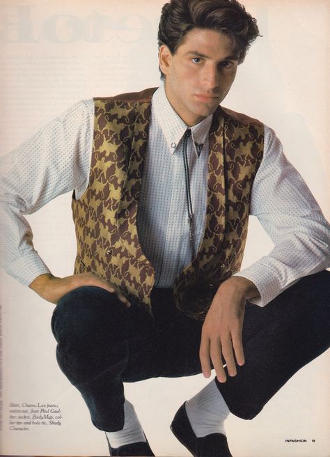 Vincent Spano 80s, 1980 Outfit, Vincent Spano, Arnie Hammer, 1980 Clothes, 80s Suit, 1980s Men, Outfit Male, 80s Men