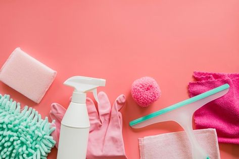 Top view cleaning supplies with copy spa... | Premium Photo #Freepik #photo #house #bottle #cleaning #clean Childrens Alphabet, Cleaning Crew, Cloth Menstrual Pad, Wooden Dishes, Pink Napkins, Plastic Baskets, Washing Powder, Cleaning Rags, Cleaning Items