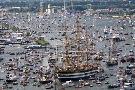 SAIL-Amsterdam Sail Amsterdam, Port Area, Amsterdam Holland, I Amsterdam, Amazing Travel Destinations, Tall Ships, Fantasy Landscape, Guinness, Travel Life