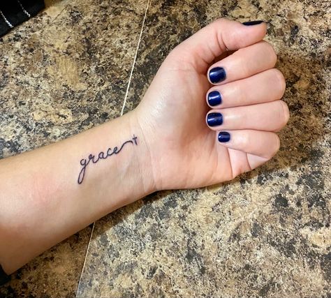 #gracetattoo #tinytattoo Give Grace Tattoo, Grace Tattoo, Grace Tattoos, Memory Tattoos, Memorial Tattoos, Piercing Ideas, Gods Grace, Tiny Tattoos, Tattoo Inspo