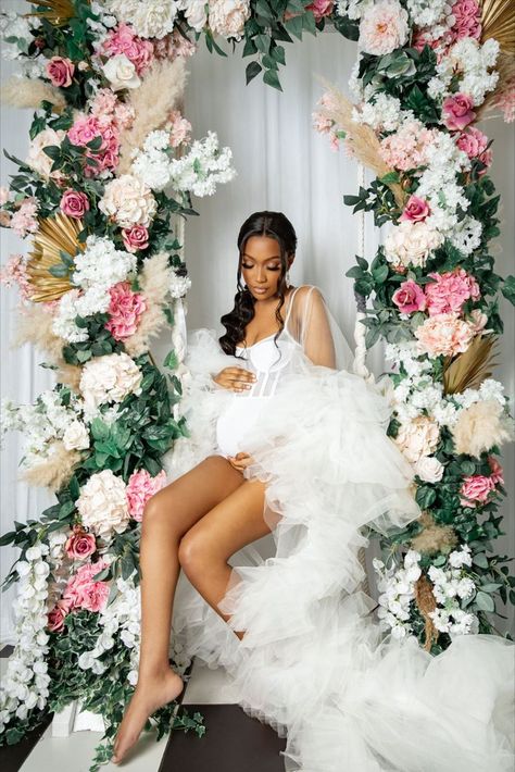 How gorgeous is our mum-to-be, sitting in floral heaven 🥰

What vision do you have for your maternity photoshoot? Our team are ready to bring your vision to life! See team below: 
 
✨Your Dream Team✨
Photographer: @nkabanimaternity 
Floral Swing: @tubesfloral 
Flower Crown: @tubesfloral 
MUA: @brionabeautemakeup 
Hair: @lessandrasbeauty 
Robe: @lessandrasbeauty 

#motherandbaby #floraldesign #maternityfashion #flowercrown #maternityphotography #maternitystyle #pregnantstyle Maternity Photography Floral, Baby In Bloom Maternity Shoot, Flower Maternity Pictures, Maternity Photography Flowers, Swing Photoshoot Ideas, Maternity Flower Photoshoot, Flower Maternity Shoot, Floral Maternity Shoot, Spring Maternity Photoshoot