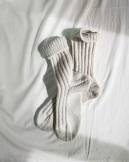 Ravelry: Paula_m Ravelry Store - patterns Socks Photography, Socks Aesthetic, Sock Knitting Patterns, Cozy Socks, Lang Yarns, Pattern Store, Thick Socks, Wool Socks, Comforters Cozy