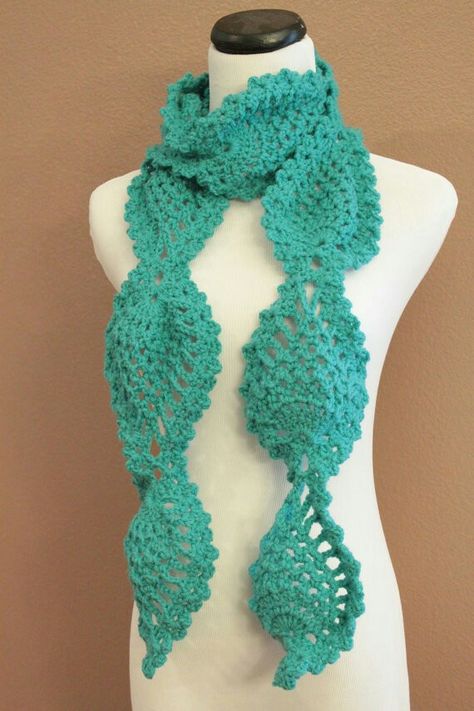 Gwendolyn made for Julia Pineapple Stitch, Crochet Womens Scarf, Crochet Lace Scarf Pattern, Crochet Scarf For Beginners, Simple Scarf Crochet Pattern, Crocheted Scarves, Turquoise Scarf, Crochet Scarf Pattern, Crochet Scarfs