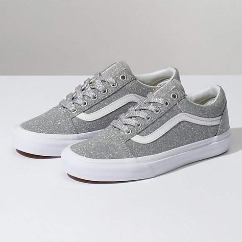 Tenis Vans, Glitter Fashion, Shoes Vans, Best Running Shoes, Glitter Shoes, Women's Vans, White Shoes Women, Pink Sneakers, Womens Shoes High Heels