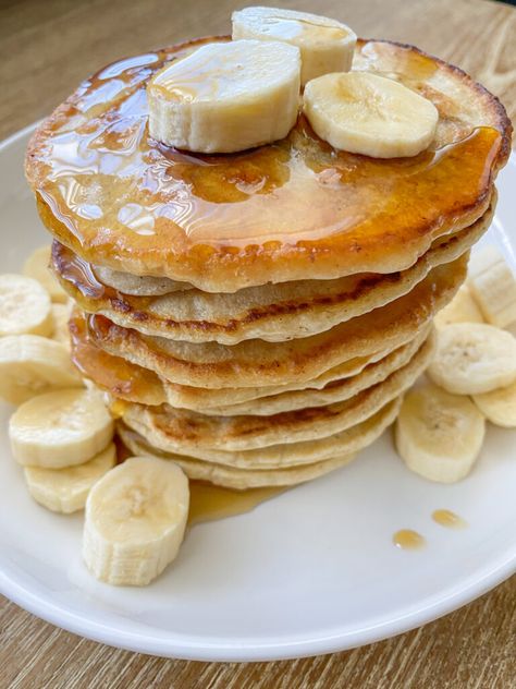 Best Vegan Banana Pancakes - Peanut Butter and Jilly Pancake Banane, Cookies Banane, Gluten Free Banana Pancakes, Vegan Banana Pancakes, Healthy Pancake Recipes, Banana Pancakes Recipe, Vegan Banana Bread, Gluten Free Banana, Pancakes Ingredients