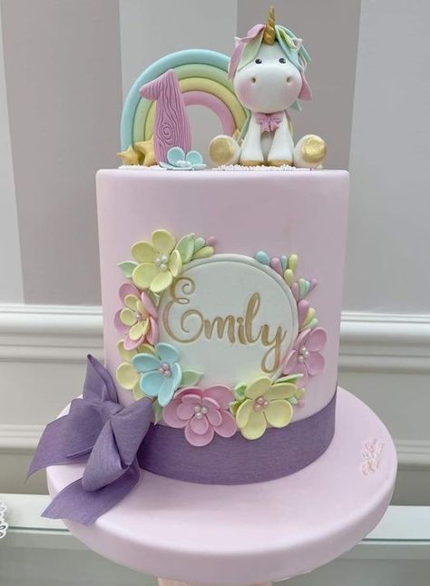 first birthday cake Birthday Cake Ideas For Boys, 1st Birthday Cake Ideas, Cake Ideas For Boys, 1st Birthday Cake Designs, Unicorn Cake Design, Unicorn Birthday Party Cake, Number Cookies, Baby Birthday Cake, Isabella Madrigal