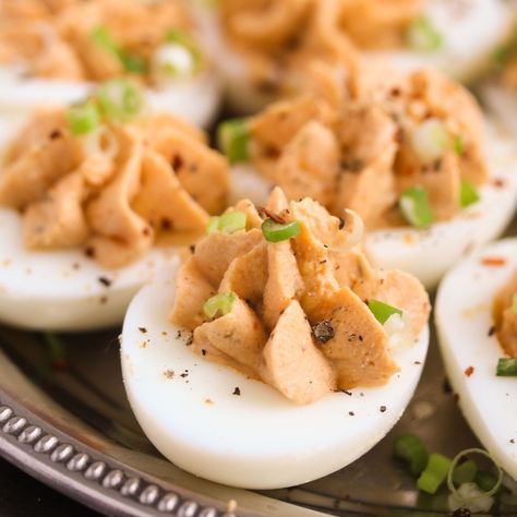 Cajun Deviled Eggs Recipe, Cajun Deviled Eggs, Cajun Appetizers, Deviled Egg Recipes, Pinwheel Sandwiches, Devilled Eggs Recipe Best, Easter Appetizers, Pinwheel Recipes, Easy Treat