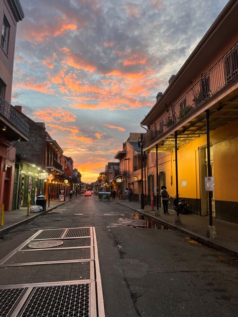 Bourbon Street Aesthetic, Nova Orleans, Coquette Core, Street Aesthetic, Draw Ideas, Bourbon Street, Deep South, Southern Belle, 2024 Vision