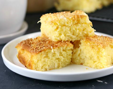 Easy Pineapple Coconut Cake Recipe (Gluten Free!) Coconut Cake Recipe Easy, Pineapple Coconut Cake Recipe, Soaked Cake, Gluten Free Coconut Cake, Pineapple Coconut Cake, Coconut Pineapple Cake, Cake Recipe Easy, Lemon And Coconut Cake, Gluten Free Cake Recipe