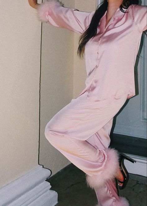 Pink Silk Pjs Aesthetic, Pink Satin Pj, Pjs Set Aesthetic, Cute Pink Pajama Set, Cute Pink Pajamas Aesthetic, Pink Satin Pjs, Pink Pajama Set Aesthetic, Pink Pyjama Aesthetic, Cute Pink Pjs Aesthetic