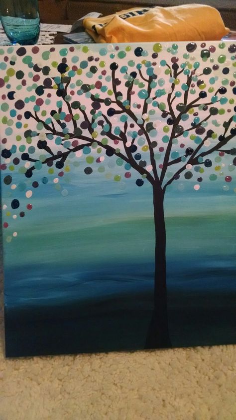 Polka dot tree Polka Dot Painting Ideas, Dot Tree, Tree Painting Canvas, Tree Mural, Inspiration Painting, Painting Canvases, Spring Tree, Spring Ideas, Art Inspiration Painting