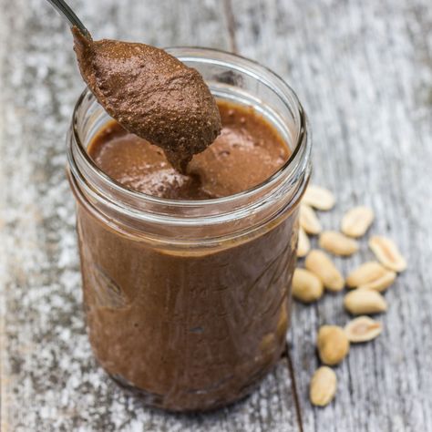 Chocolate Peanut Butter Aip Sauces, Nutella Vegan, Food Nutella, Quinoa Breakfast Bars, Nutella Recipe, Mango Smoothie Bowl, Vegan Nutella, Gut Healing Recipes, Simply Quinoa