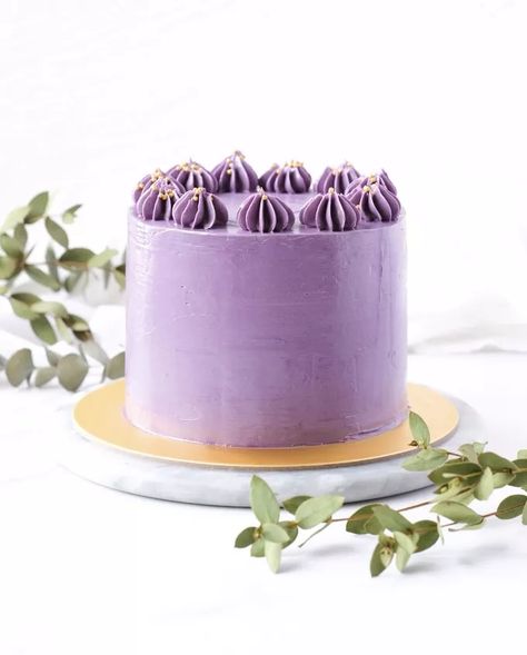 Mango and Ube Shortcake | Foodtalk Strawberry Baked Oatmeal, Ube Extract, Genoise Sponge, Hush Puppies Recipe, Thai Mango, Purple Yam, Shortcake Recipe, Creamy Coleslaw, Filipino Desserts