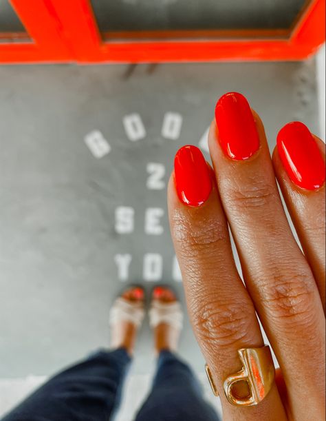 Off Red Nails, 2023 Simple Nails, Red Spring Nails 2023, Red Gel Colors, Red Professional Nails, Nails 2023 Trends Summer Red, Red Nails Summer 2023, Gel X Red Nails, Summer Nail Colors 2023 Gel