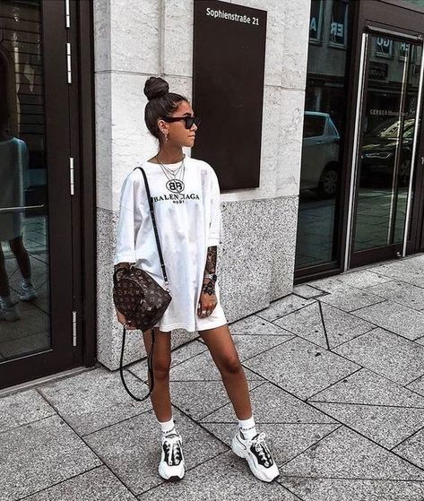 R i a♡ Mode Instagram, Looks Street Style, Ținută Casual, Modieuze Outfits, Mode Streetwear, Looks Style, Mode Inspiration, Looks Vintage, Fashion Killa