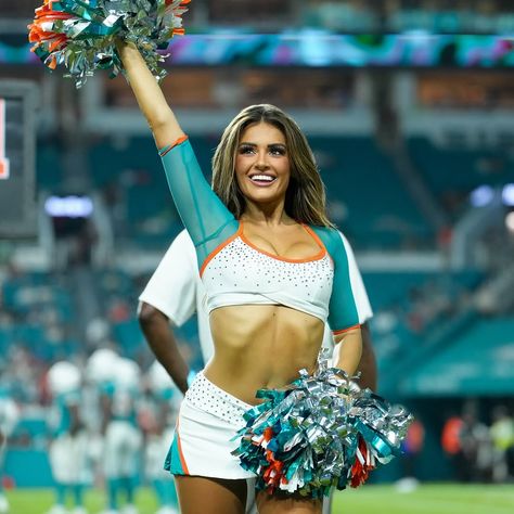 ariana taylor mcclure | @dolphinscheer loves a #VictorySunday 🐬✨ #miamidolphins #miamidolphinscheerleaders #nfl #preseason #preseasonfootball #nflcheerleaders... | Instagram Nfl Pro Cheerleaders, Miami Dolphins Cheerleader, Miami Dolphins Cheerleading, Michigan Cheerleaders, Nfl Cheerleading, Miami Cheerleaders, Nfl Dolphins, Miami Dolphins Cheerleaders, Cute Cheerleaders