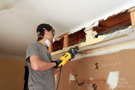 How to Remove a Soffit - Kitchen Renovation Update Bulkhead Kitchen, Kitchen Niche, Kitchen Soffit, Small Kitchen Cabinets, Galley Kitchen Remodel, Above Kitchen Cabinets, Fancy Kitchens, Diy Cabinets, Home Repairs