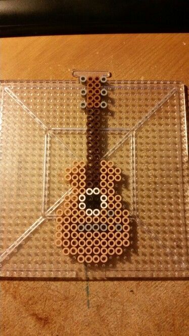 Guitar Hama Beads, Music Note Perler Beads, Perler Bead Guitar, Guitar Perler Beads, Band Perler Beads, Melty Bead Designs, Easy Perler Bead Patterns, Melty Bead Patterns, Pearl Beads Pattern