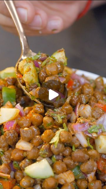 Healthy Indian Recipes Vegetarian, Vegetarian Breakfast Recipes Indian, Quick Indian Snacks, Veg Salad Recipes, Chana Chaat Recipe, Indian Diet Recipes, Healthy Indian Snacks, Chana Chaat, Indian Fast Food