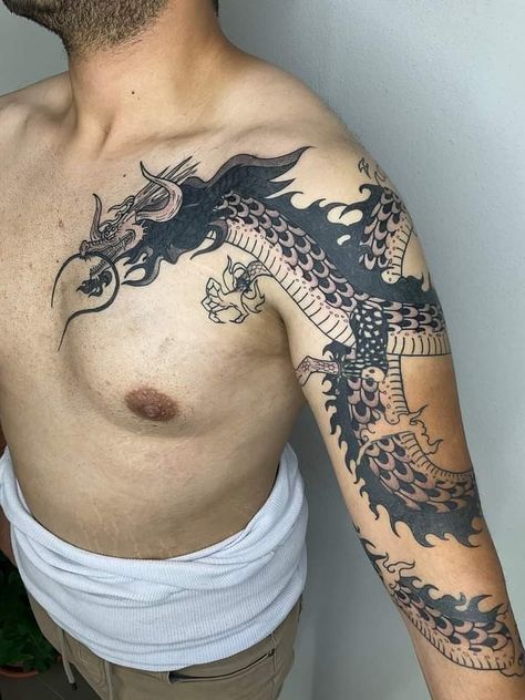 Asian Tattoo Sleeve, Dragon Tattoo Chest, Kaido One Piece, Red Dragon Tattoo, Dragon Tattoos For Men, Dragon Sleeve, Dragon Tattoo Art, Manga Tattoo, One Piece Tattoos