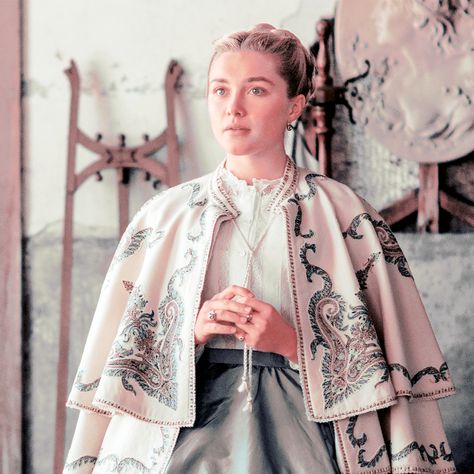 icon - profile picture - pfp - aesthetic - edited - amy march - florence pugh - little women 3 People Costumes, Beth March, Little Women Aesthetic, Meg March, Amy March, Little Woman, Little Women 2019, Greta Gerwig, Louisa May Alcott