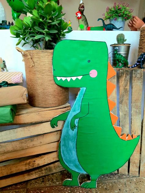 Dinosaur Photo Booth, Dinosaur Decorations, Dinosaur Photo, High School Activities, Dinosaur Decor, School Activities, Photo Booth, Float, High School