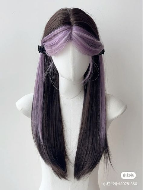 Purple Bangs Hair, Goth Hair Color Ideas, Purple Bangs, Ideas De Pelo, Pretty Hair Cuts, Long Straight Wig, Korean Hair Color, Hair Inspiration Long, Dyed Hair Inspiration